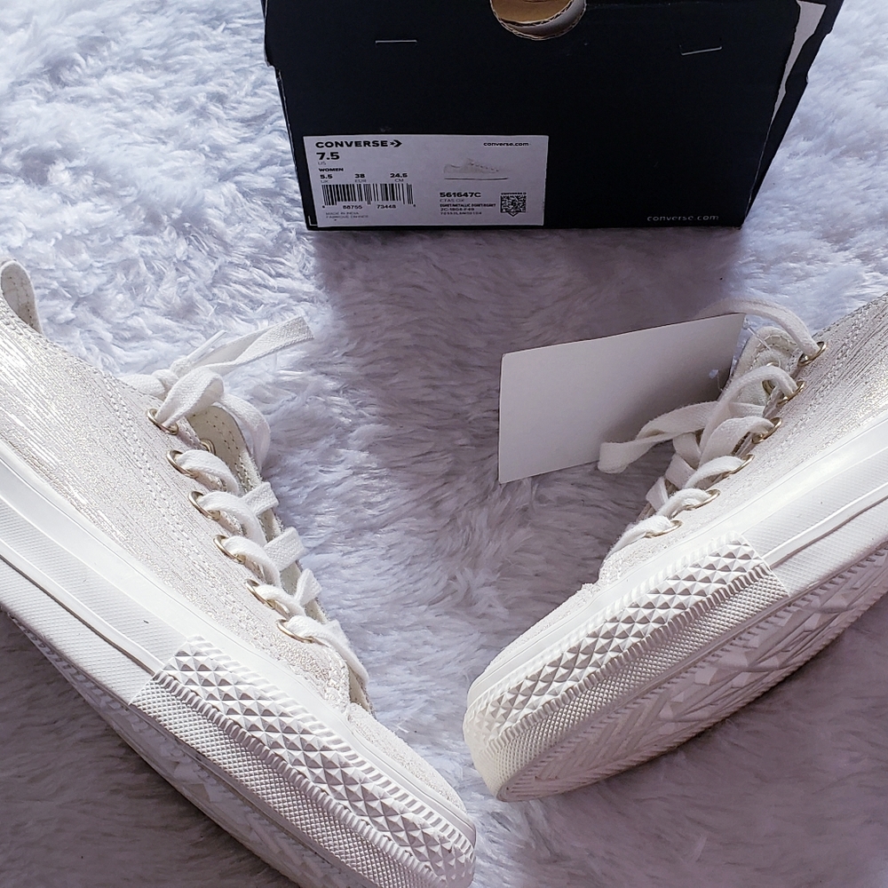 New Womens Converse Low Top - Picture 7 of 8